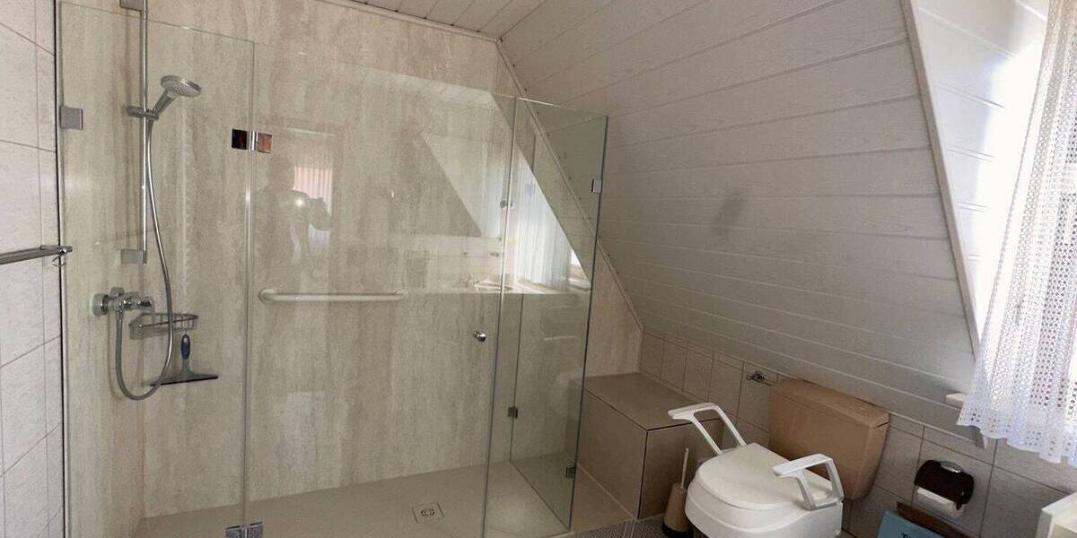 Einfamilienhaus Waldbüttelbrunn - 8 Zimmer, 189 m&sup2;, 509.000&euro; | Angebot:26824791