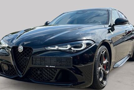 Alfa Romeo Giulia 3.490 km 74.990 &euro; Würzburg 97076