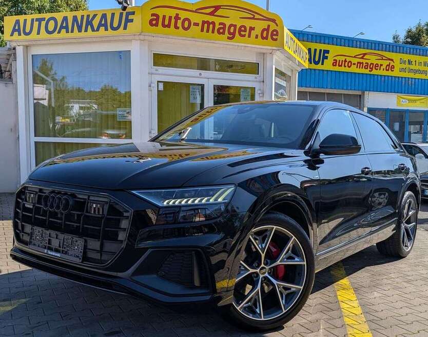 Audi Q8 73.613 km 74.450 € Würzburg 97078