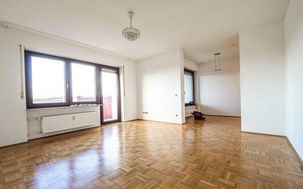 Etagenwohnung Würzburg - 3 Zimmer, 90 m&sup2;, 1.300&euro; | Angebot:26461894