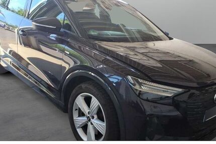 Audi Q4 e-tron 81.500 km 31.680 &euro; Würzburg 97076