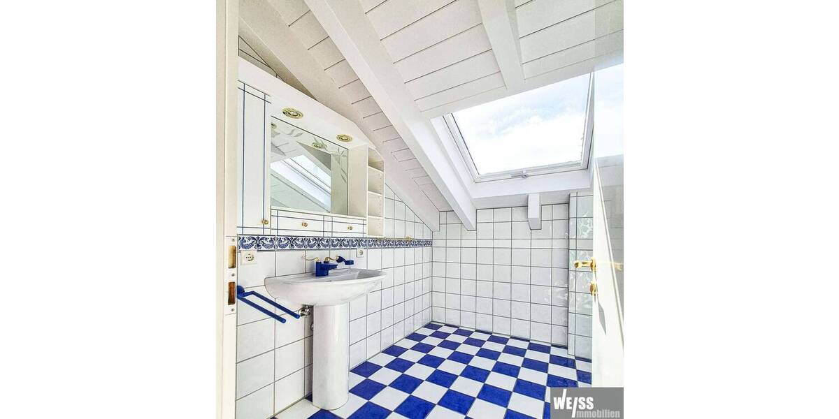 Etagenwohnung Höchberg - 5 Zimmer, 219 m&sup2;, 899.500&euro; | Angebot:26143066