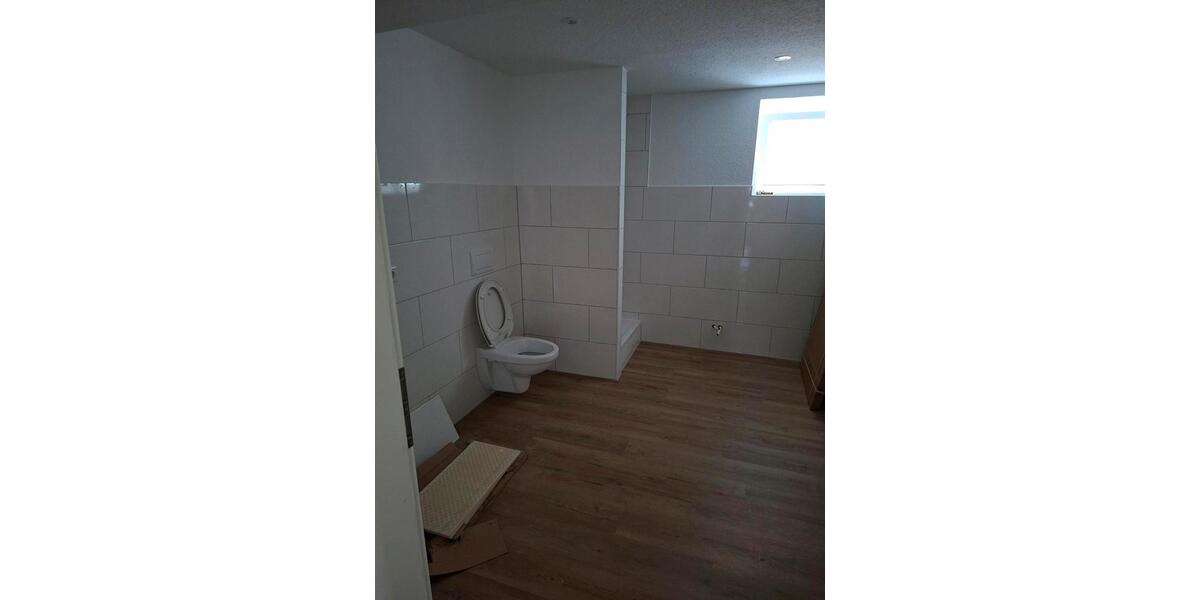 Erdgeschoßwohnung Bütthard - 3 Zimmer, 94 m&sup2;, 700&euro; | Angebot:26490371