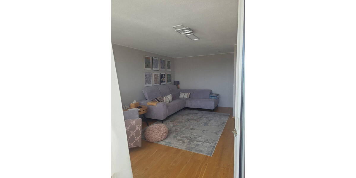 Etagenwohnung Würzburg Heuchelhof - 3 Zimmer, 86 m&sup2;, 290.000&euro; | Angebot:26226265