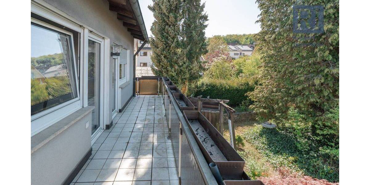 Einfamilienhaus Höchberg - 1 Zimmer, 309 m&sup2;, 620.000&euro; | Angebot:26796988