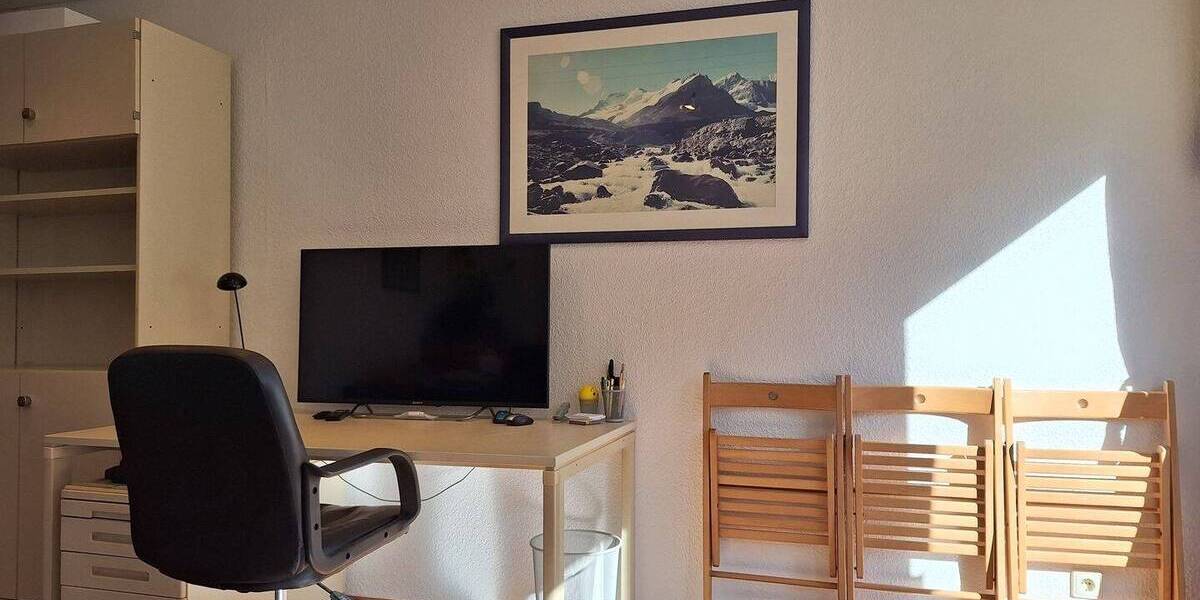 2 Zimmer Stadtwohnung im Zentrum von Kitzingen in der Kaiserstr.Absolut ruhig und sonnig mit Balkon :-) Nur 2 Min.fußläufig zur Fußgängerzone und Main 2 zimmer