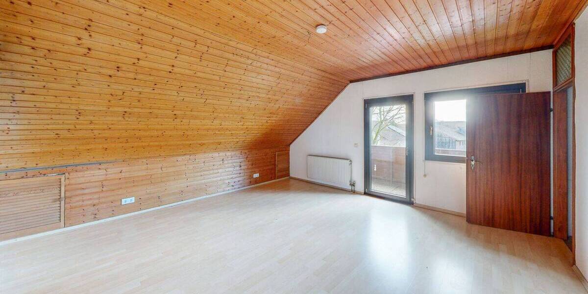 Mehrfamilienhaus, Wohnhaus Reichenberg Lindflur - 6 Zimmer, 190 m&sup2;, 1.600&euro; | Angebot:26596089