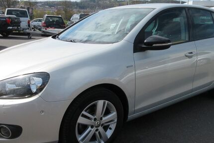 VW Golf 117.100 km 7.999 &euro; Tauberbischofsheim 97941