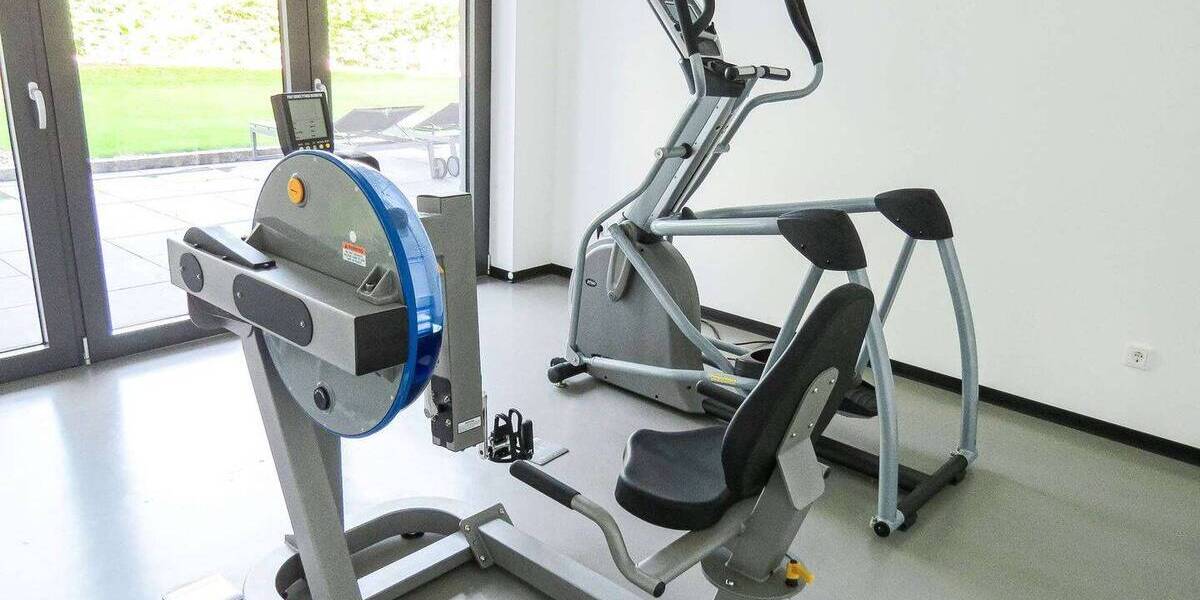 Etagenwohnung Würzburg Frauenland - 2 Zimmer, 82 m&sup2;, 1.175&euro; | Angebot:26361541