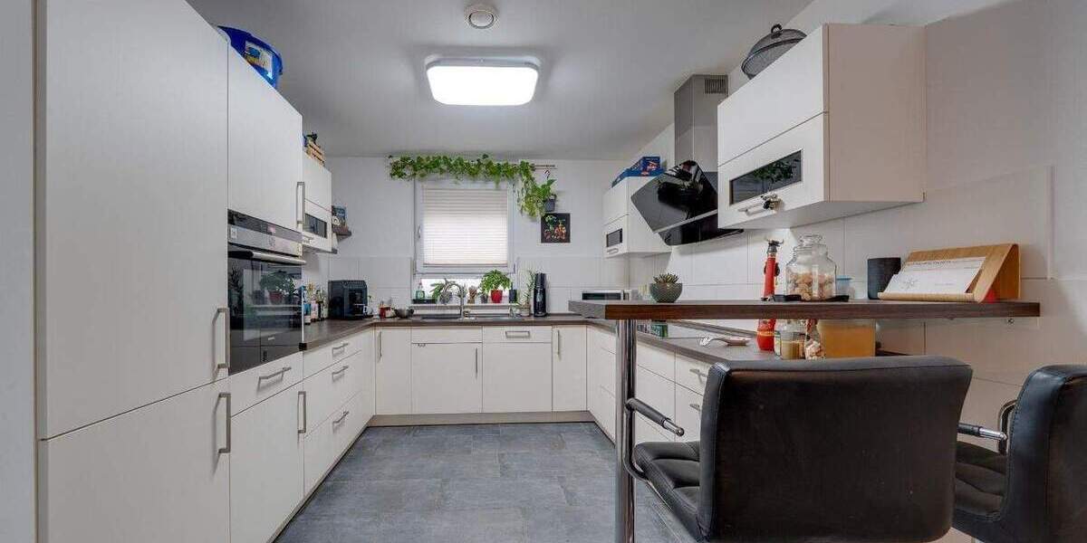 Doppelhaushälfte Zell am Main - 5 Zimmer, 145 m&sup2;, 640.000&euro; | Angebot:25747371