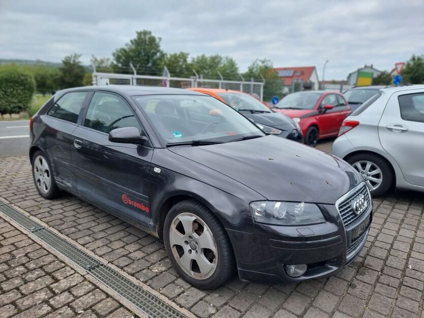 Audi A3 310.000 km 900 € Randersacker 97236