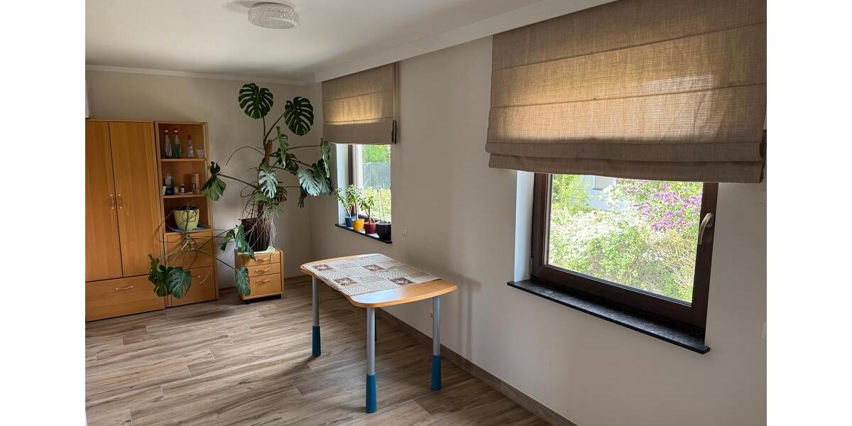 Doppelhaushälfte Würzburg Lengfeld - 7 Zimmer, 154 m&sup2;, 595.000&euro; | Angebot:26423726