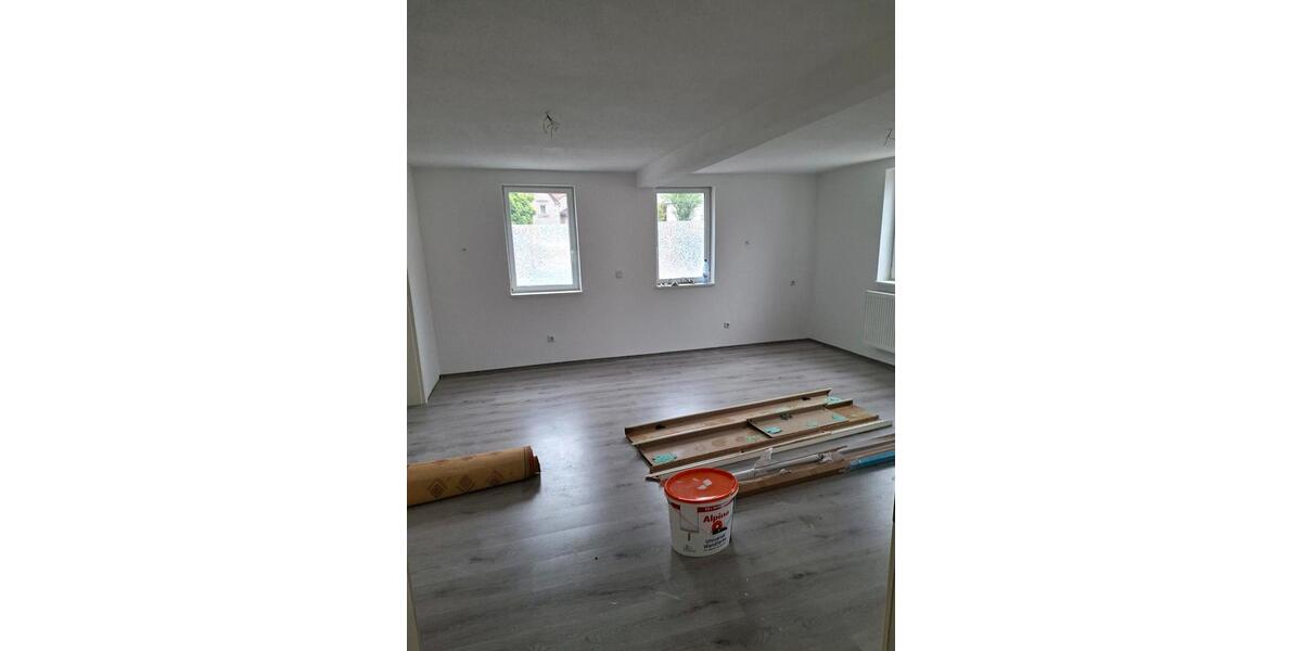Erdgeschoßwohnung Bütthard - 3 Zimmer, 94 m&sup2;, 700&euro; | Angebot:26490371
