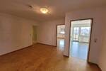 Etagenwohnung Kirchheim - 4 Zimmer, 130 m&sup2;, 980&euro; | Angebot:26920026