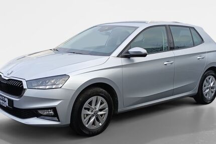 Skoda Fabia 14.102 km 16.504 &euro; Würzburg 97076