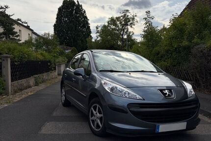 Peugeot 207 105.652 km 2.350 &euro; Veitshöchheim 97209