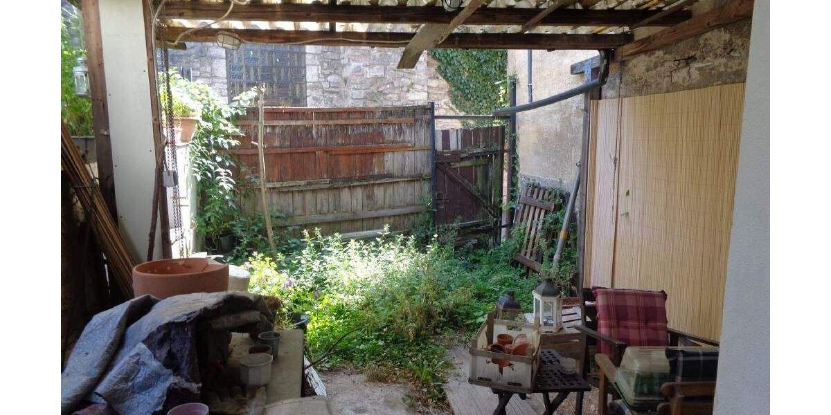 Einfamilienhaus Würzburg Heidingsfeld - 4 Zimmer, 100 m&sup2;, 239.000&euro; | Angebot:25865094