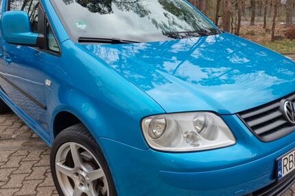 VW Caddy 230.000 km 5.200 &euro; Albertshofen 97320