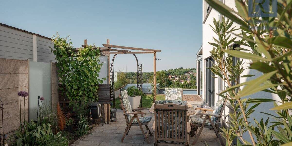 Einfamilienhaus Marktbreit - 5 Zimmer, 164 m&sup2;, 890.000&euro; | Angebot:23638335