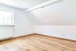 Einfamilienhaus Waldbüttelbrunn - 3 Zimmer, 72 m&sup2;, 880&euro; | Angebot:26596740