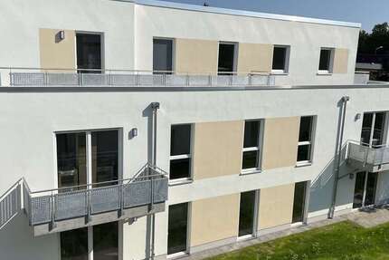 Wohnung zum Mieten in Rostock 973 € 69.79 m²
