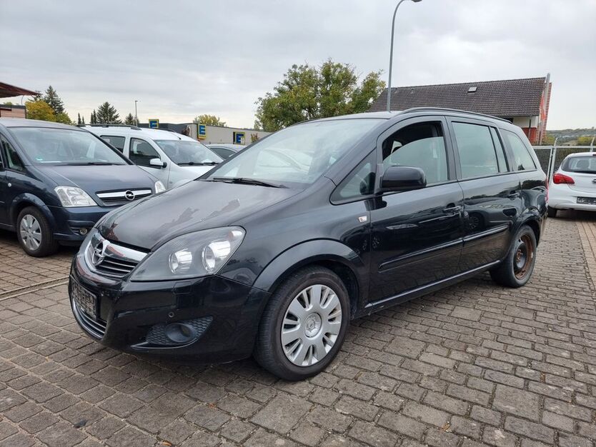 Opel Zafira 220.000 km 2.100 € Randersacker 97236