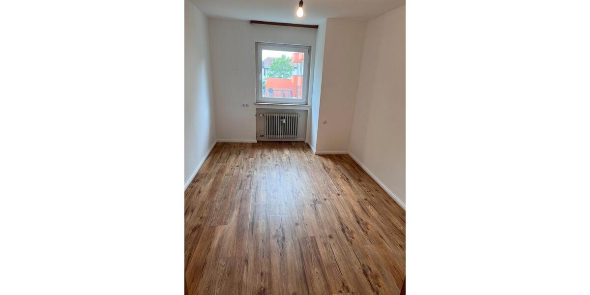 Etagenwohnung Würzburg Heuchelhof - 3 Zimmer, 92 m&sup2;, 320.000&euro; | Angebot:26214542