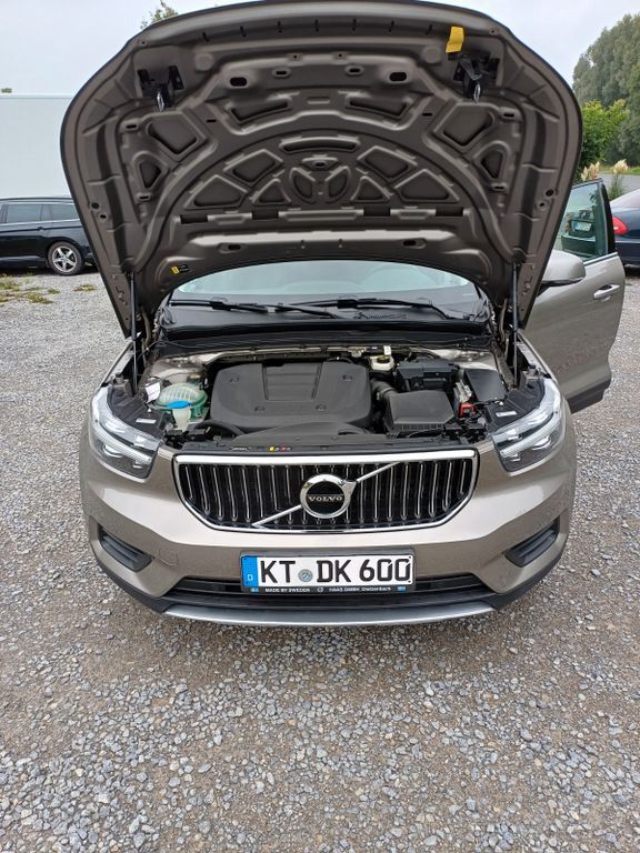 Volvo XC40 27.500 km 28.500 € Kitzingen 97318