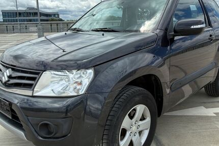Suzuki Grand Vitara 118.000 km 9.390 &euro; Würzburg 97082