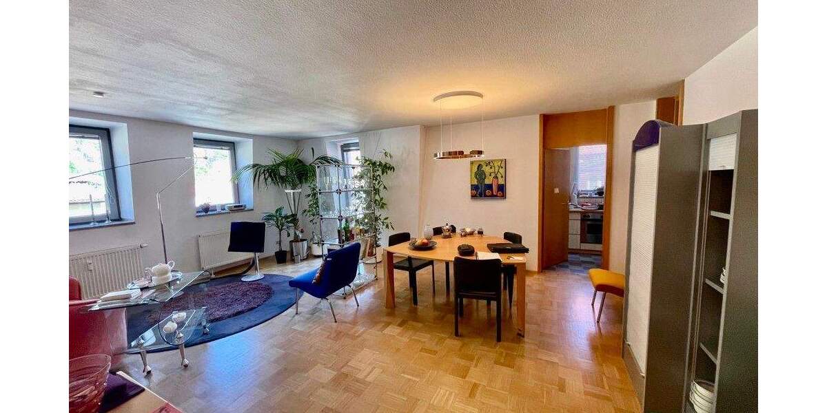 Etagenwohnung Würzburg Steinbachtal - 3 Zimmer, 95 m&sup2;, 998&euro; | Angebot:25141440