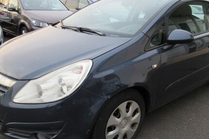 Opel Corsa 178.200 km 600 € Tauberbischofsheim 97941