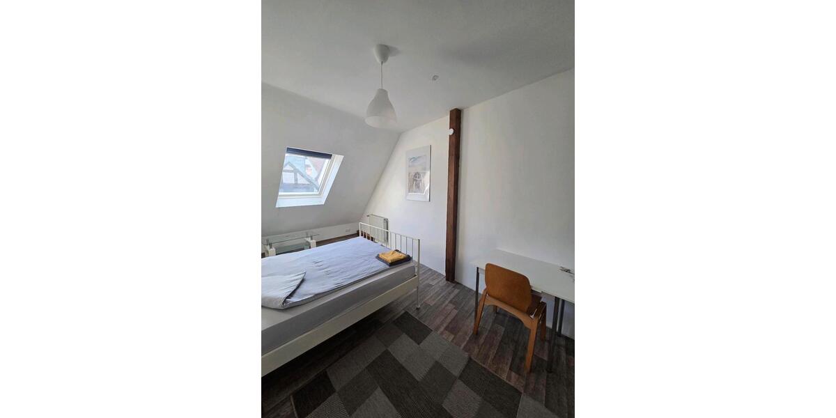 Einfamilienhaus Mainbernheim - 6.5 Zimmer, 260 m&sup2;, 1.700&euro; | Angebot:27613282