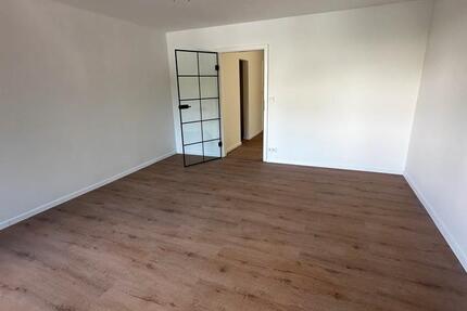 Wohnung Würzburg Lengfeld - 2.5 Zimmer, 70 m&sup2;, 1.180&euro; | Angebot:26686957