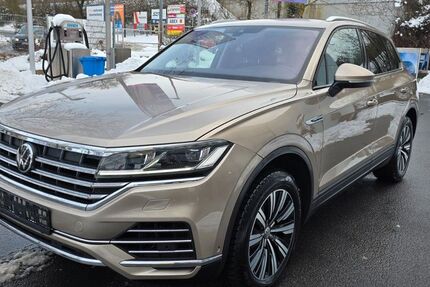 VW Touareg 121.000 km 29.990 &euro; Würzburg 97076