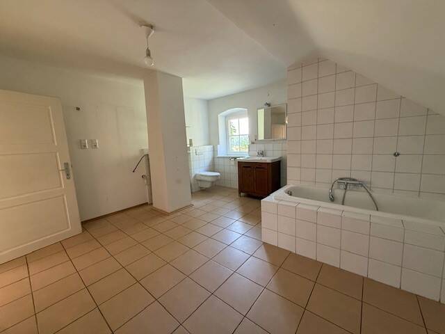 Wohnen für Individualisten in traumhafter Lage 6 zimmer