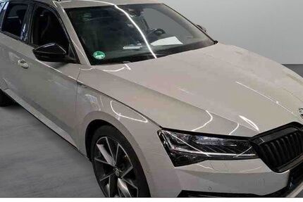 Skoda Superb 96.500 km 28.490 &euro; Würzburg 97084