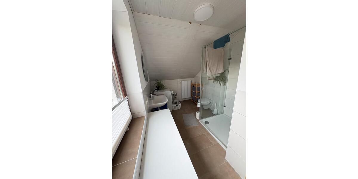 Dachgeschoßwohnung Himmelstadt - 3 Zimmer, 70 m&sup2;, 625&euro; | Angebot:26301816