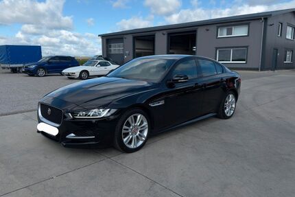 Jaguar XE 137.488 km 13.000 &euro; Würzburg 97084