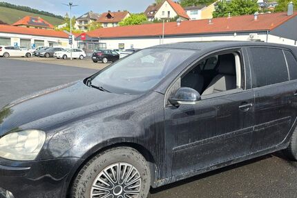 VW Golf 240.000 km 900 &euro; Randersacker 97236