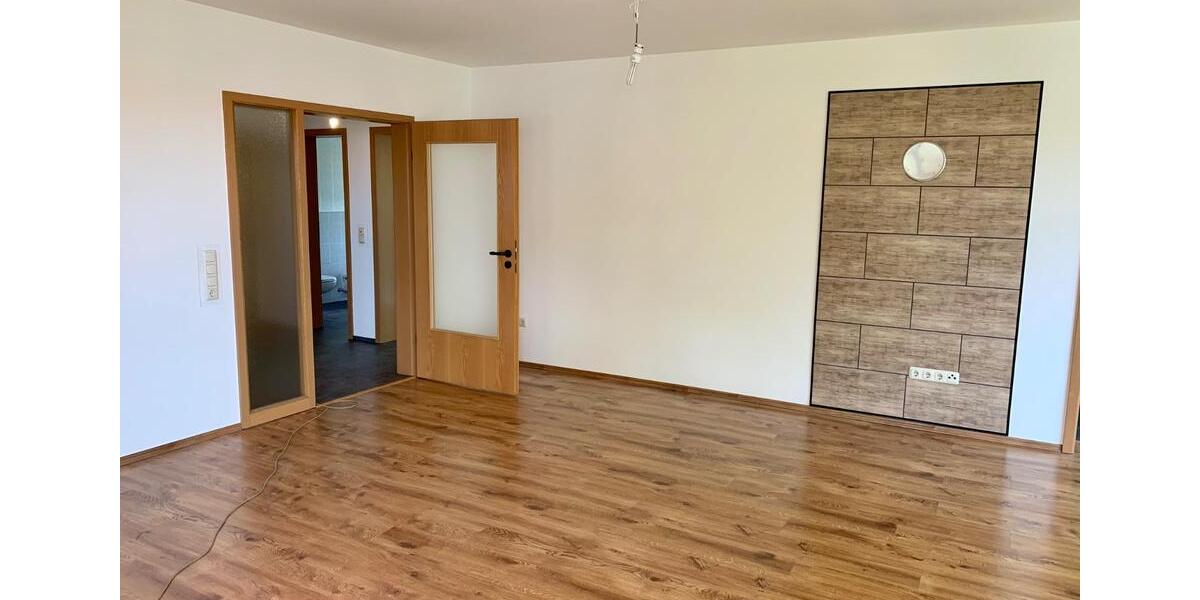 Etagenwohnung Volkach - 3 Zimmer, 91 m&sup2;, 335.000&euro; | Angebot:27208383