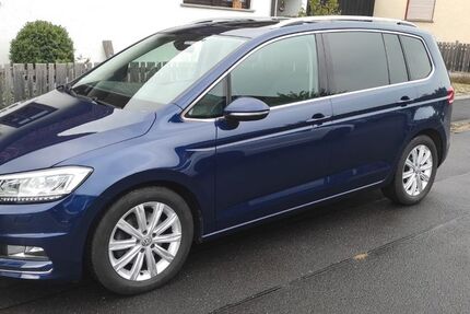 VW Touran 182.700 km 13.300 &euro; Grafenrheinfeld 97506