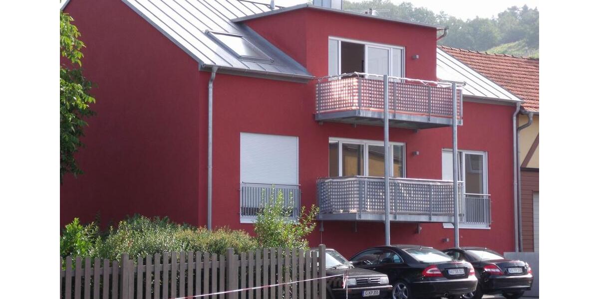 Etagenwohnung Sommerhausen - 3 Zimmer, 88 m&sup2;, 990&euro; | Angebot:26661520