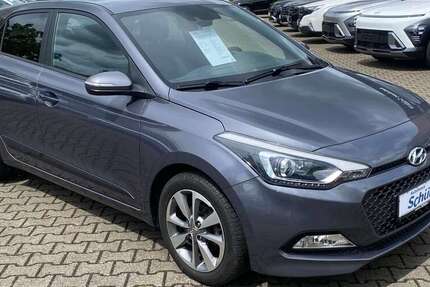 Hyundai i20 70.000 km 9.950 &euro; Würzburg 97076