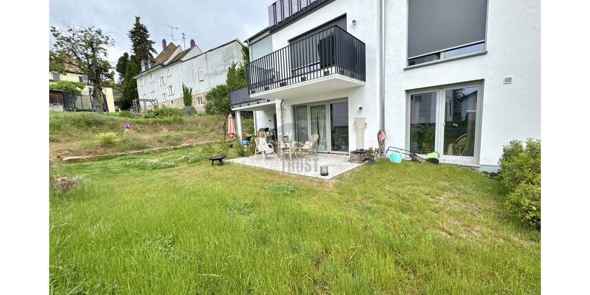 Etagenwohnung Ochsenfurt - 2 Zimmer, 68 m&sup2;, 299.000&euro; | Angebot:24655461