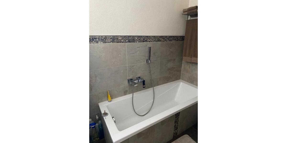 Mehrfamilienhaus, Wohnhaus Geroldshausen - 7 Zimmer, 170 m&sup2;, 499.000&euro; | Angebot:25833095