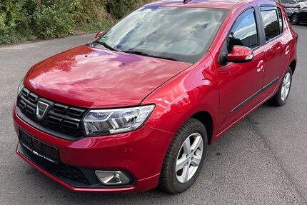 Dacia Sandero 62.500 km 8.990 &euro; Würzburg 97076