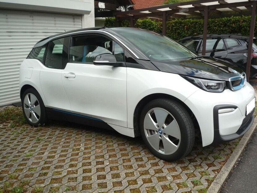 i3