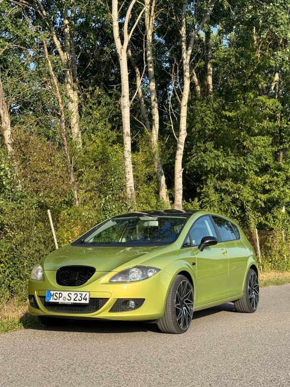 Seat Leon 158.200 km 4.250 € Triefenstein 97855