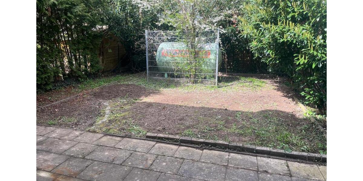 Reihenhaus Kitzingen - 5 Zimmer, 174 m&sup2;, 1.250&euro; | Angebot:26237536