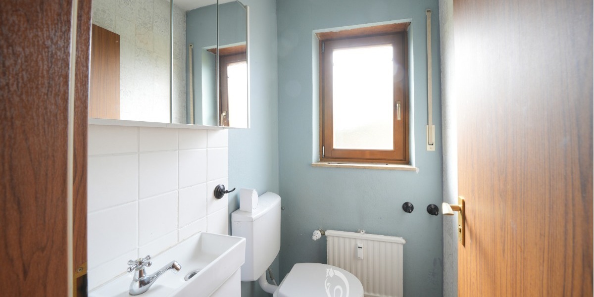 Architektenhaus mit großzügiger Einliegerwohnung und großem Garten in attraktiver Wohnlage - Einfamilienhaus Unterpleichfeld | Angebot:26321812